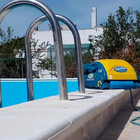 Freeman * Ostuni